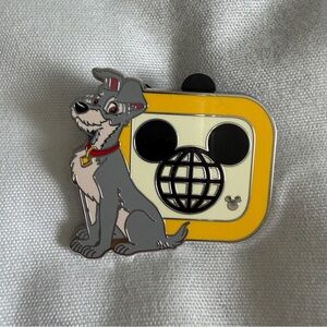 Disney | Tramp Pin